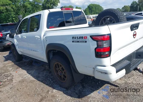 2022 Nissan Frontier Pro-4X 4X4 z USA, uszkodzony, nr VIN 1N6ED1EK6NN671965